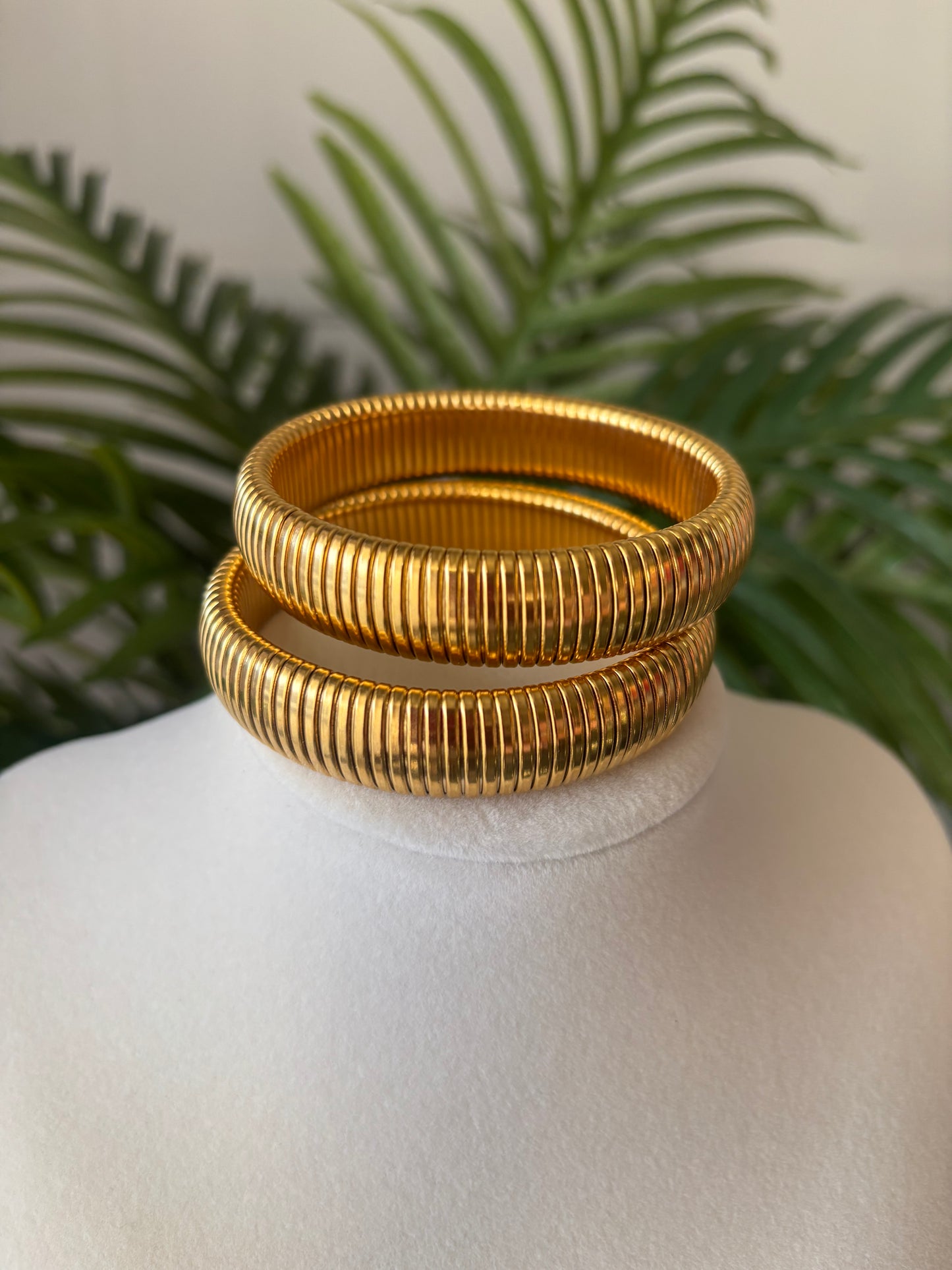 Gold flex bracelet