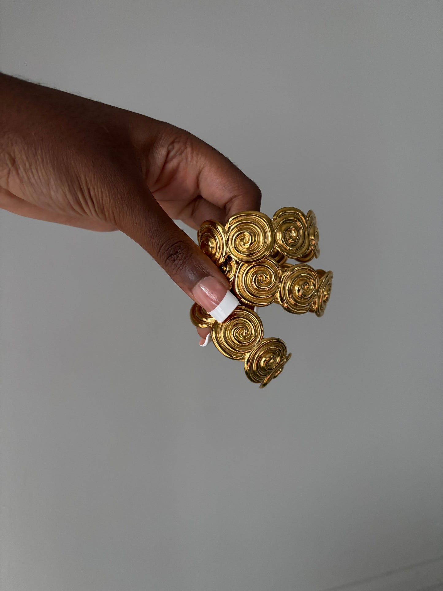 Swirl cuff bracelet