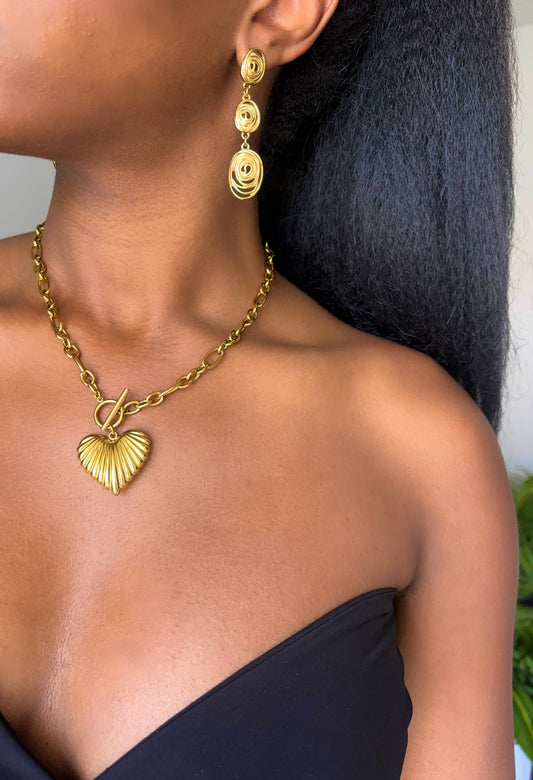 Pure heart pendant necklace